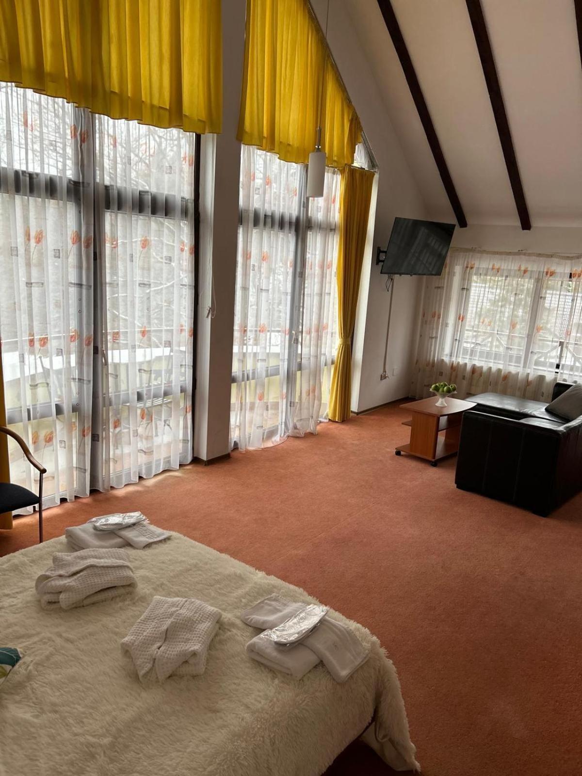 Vila Condor Poiana Brasov Bagian luar foto